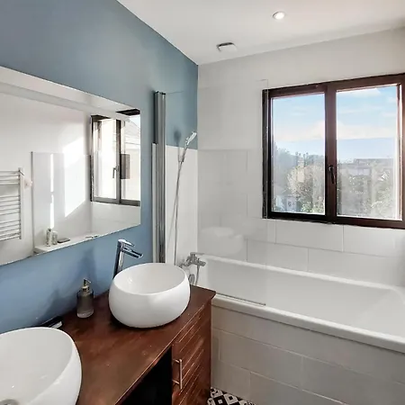 Stunning In With Kitchen *